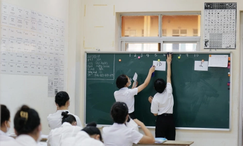 Chính sách mở của Nhật hỗ trợ lao động Việt: Từ gia hạn tới quyền chuyển việc